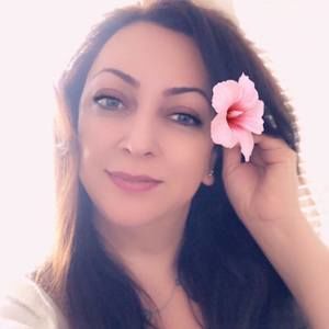 Meet your Posher, Mitra